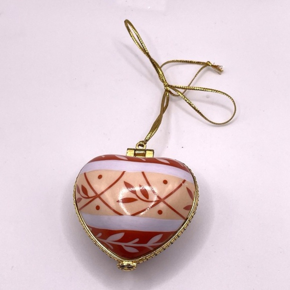 Porcelain Heart Hinged Trinket Box Christmas Ornament 2"‎ Laughter Inside